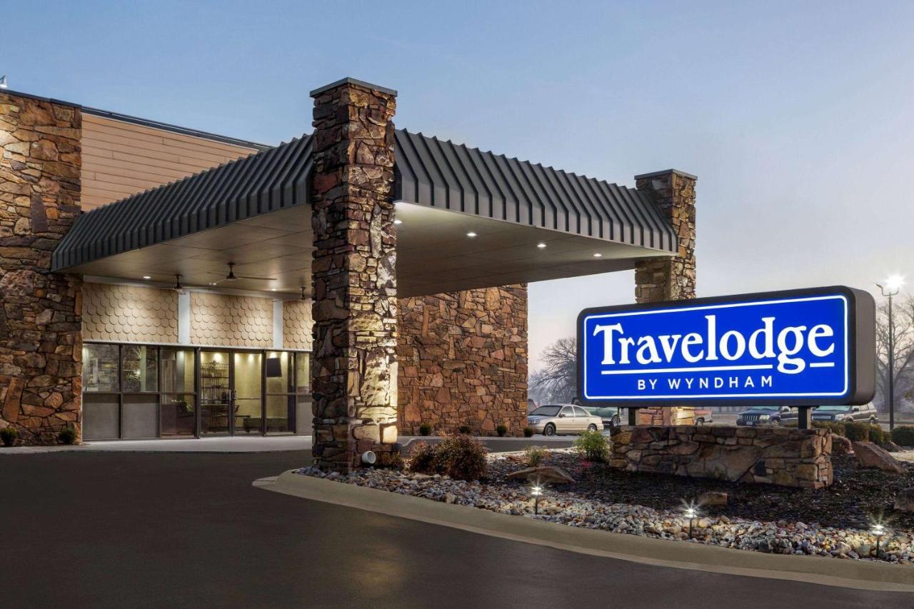 Travelodge By Wyndham Coffeyville Exterior foto